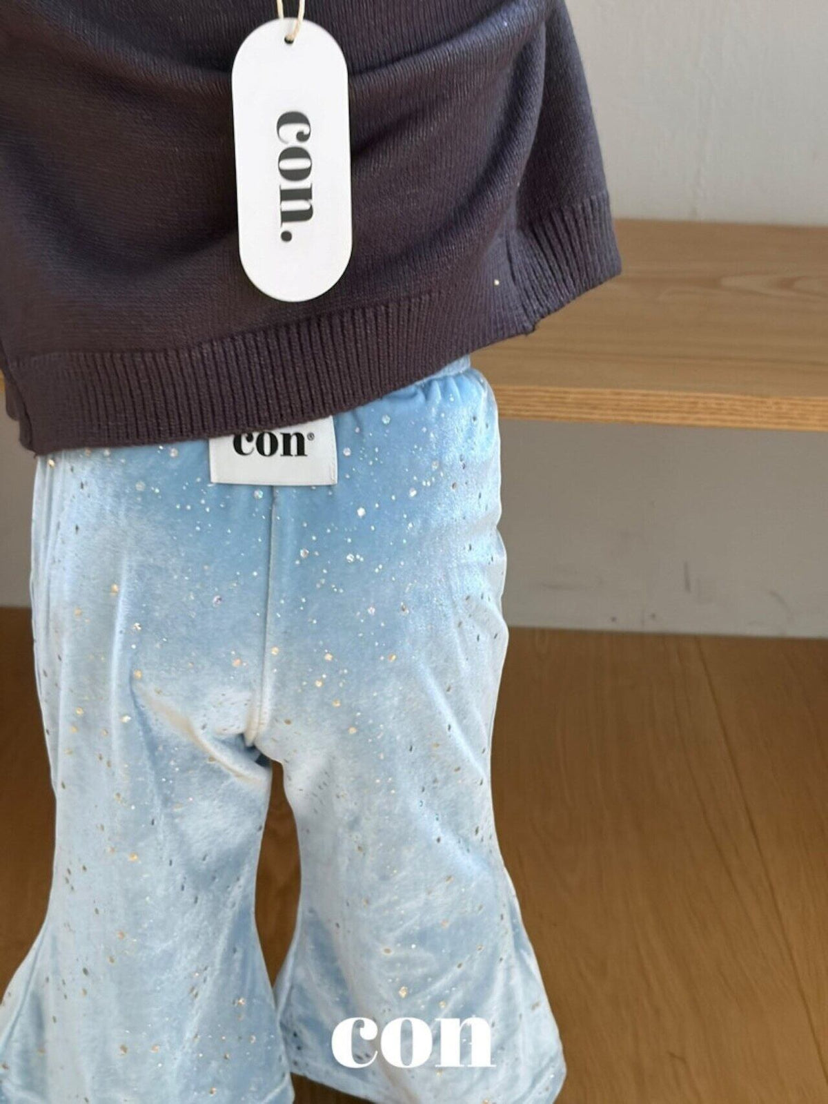 CON ブラックホールパンツ