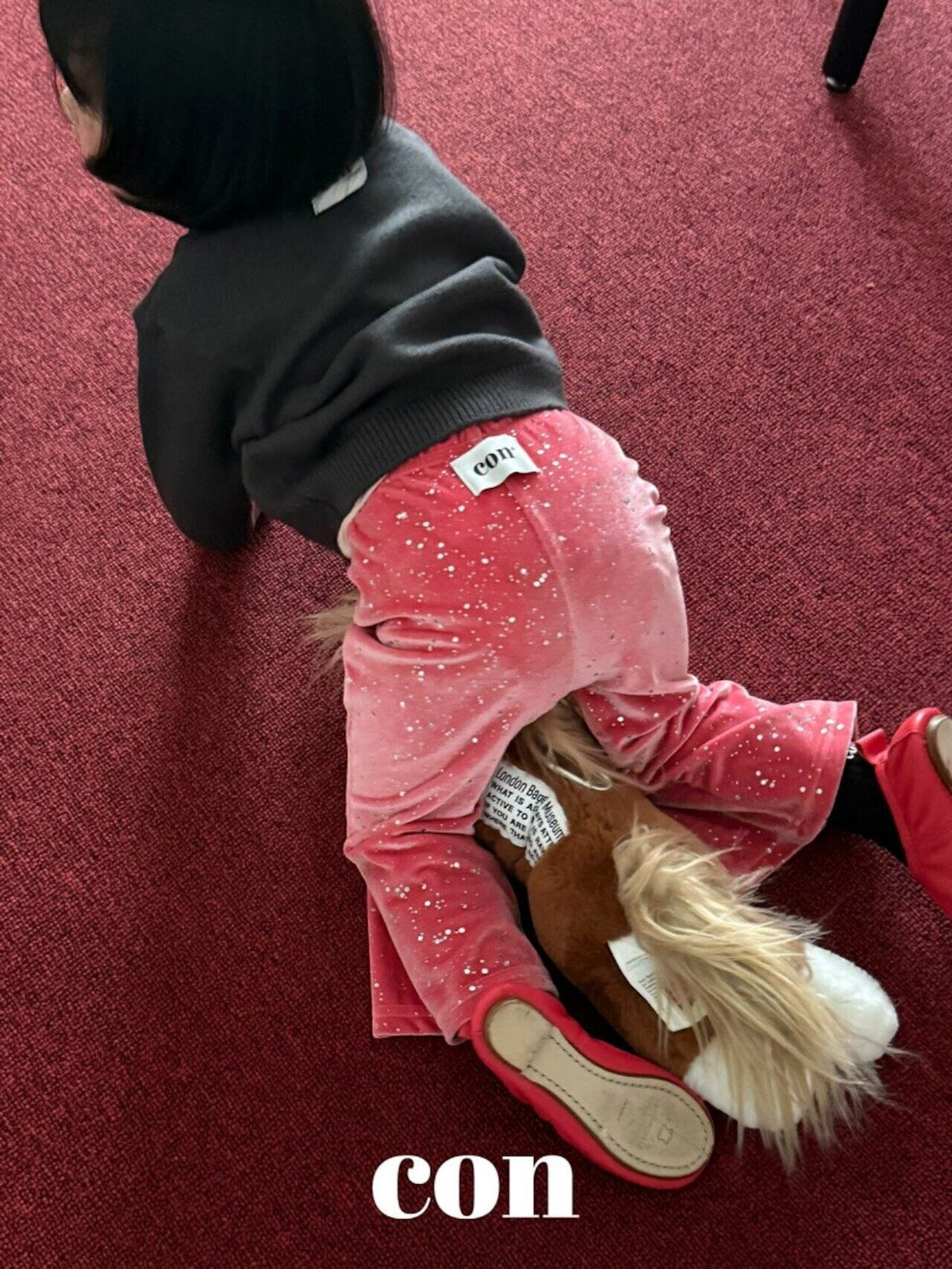 CON ブラックホールパンツ