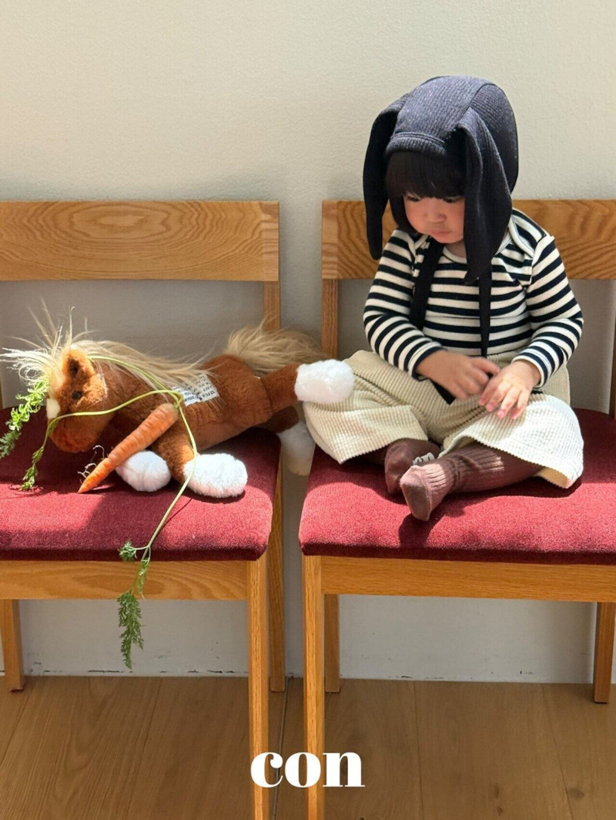 CON ふんわりコーデュロイパンツ