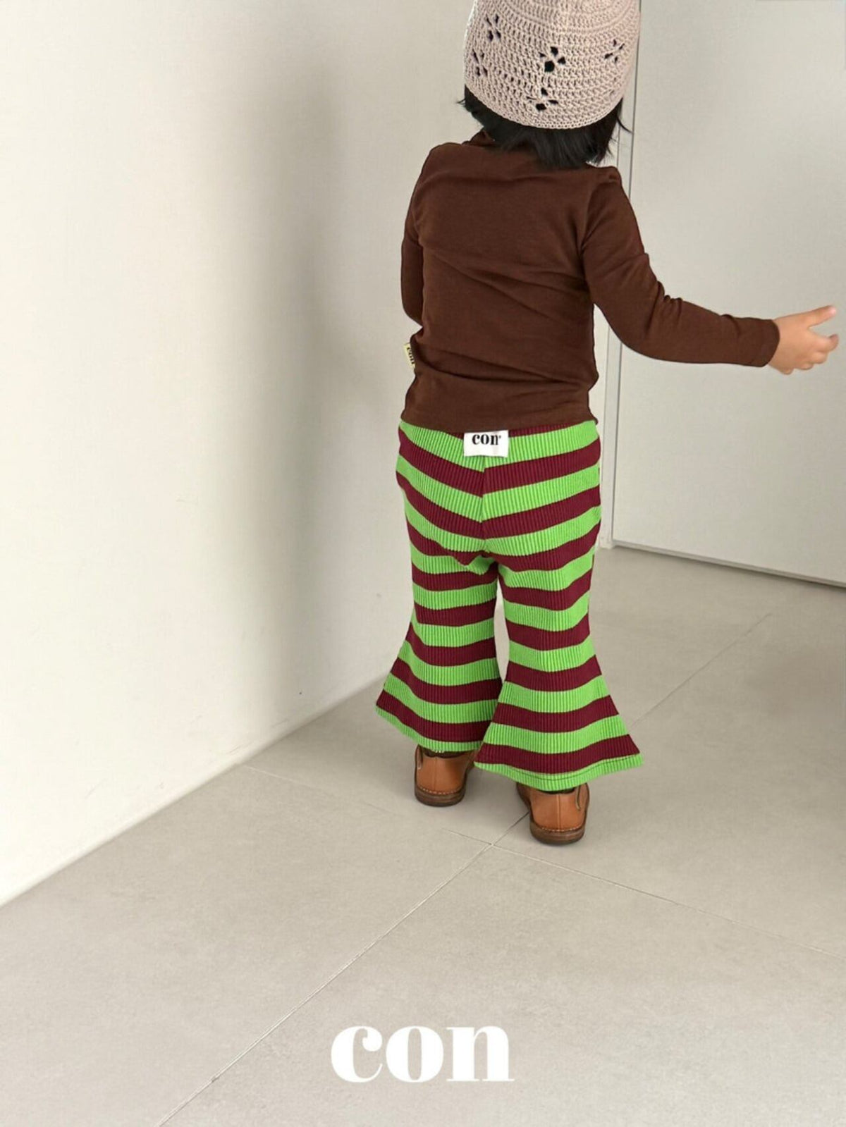 CON Just fit モックネックTシャツ