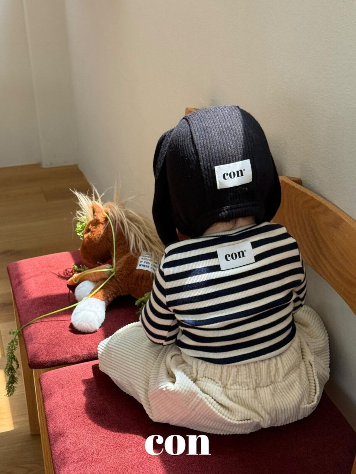 CON みつばちTシャツ
