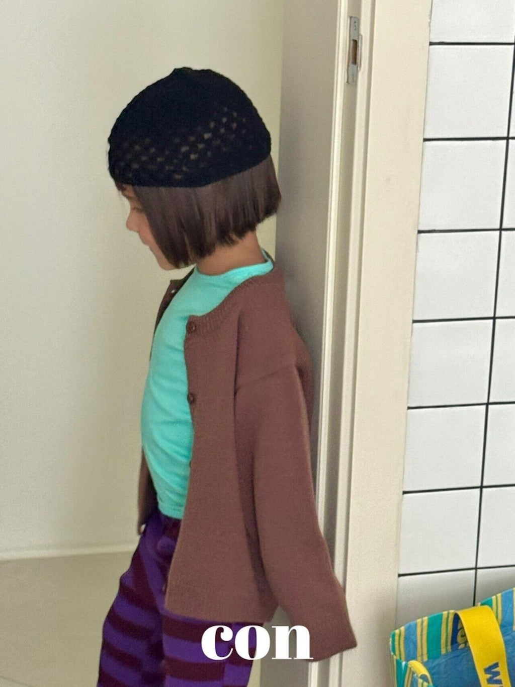 CON ティキTシャツ