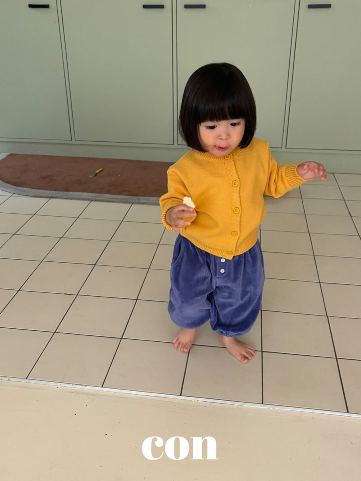 CON ベロアホリックパンツ