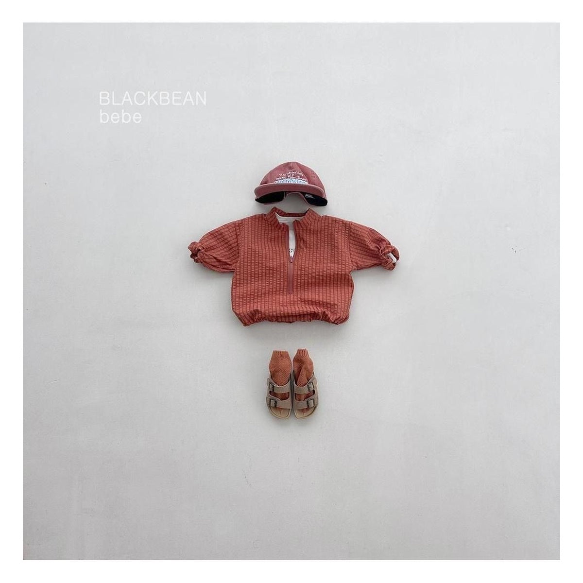 Blackbean ストリングスーツ