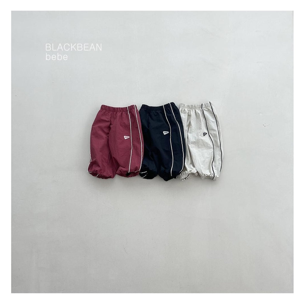 Blackbean サメベビーパンツ