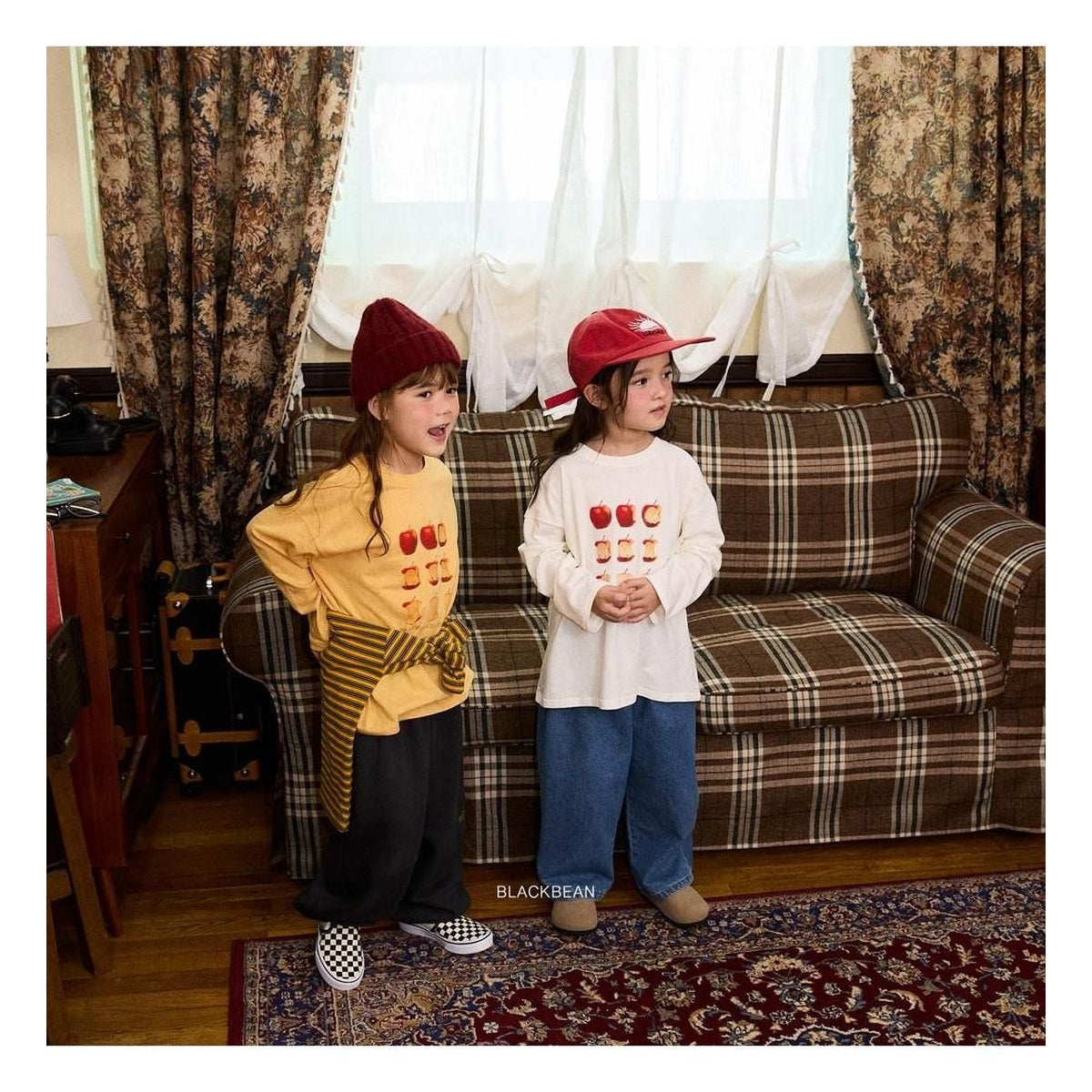 Blackbean アップルTシャツ
