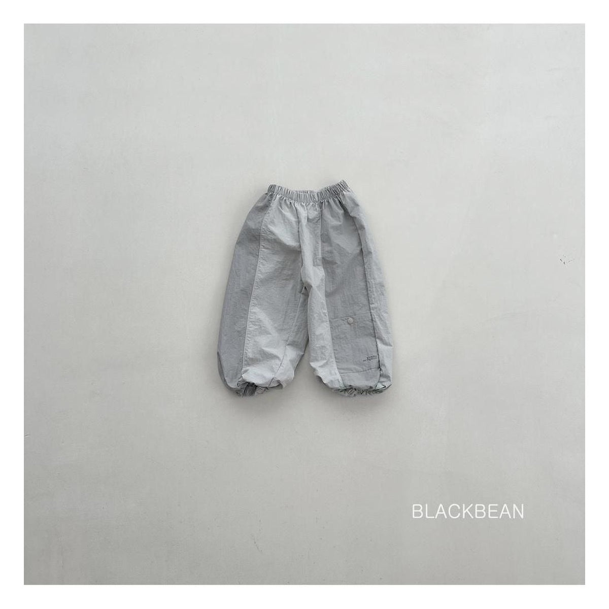 Blackbean マルチパンツ