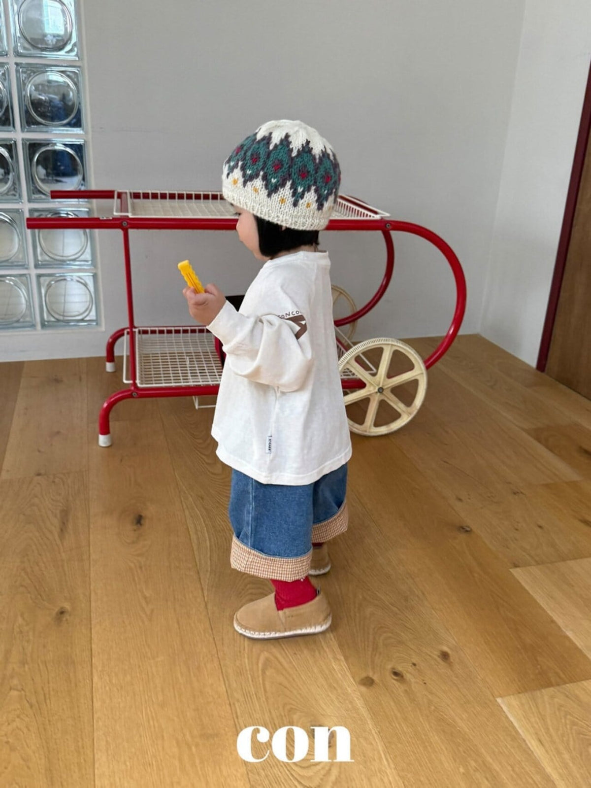 CON ウォッシュロールアッㇷ゚デニムパンツ