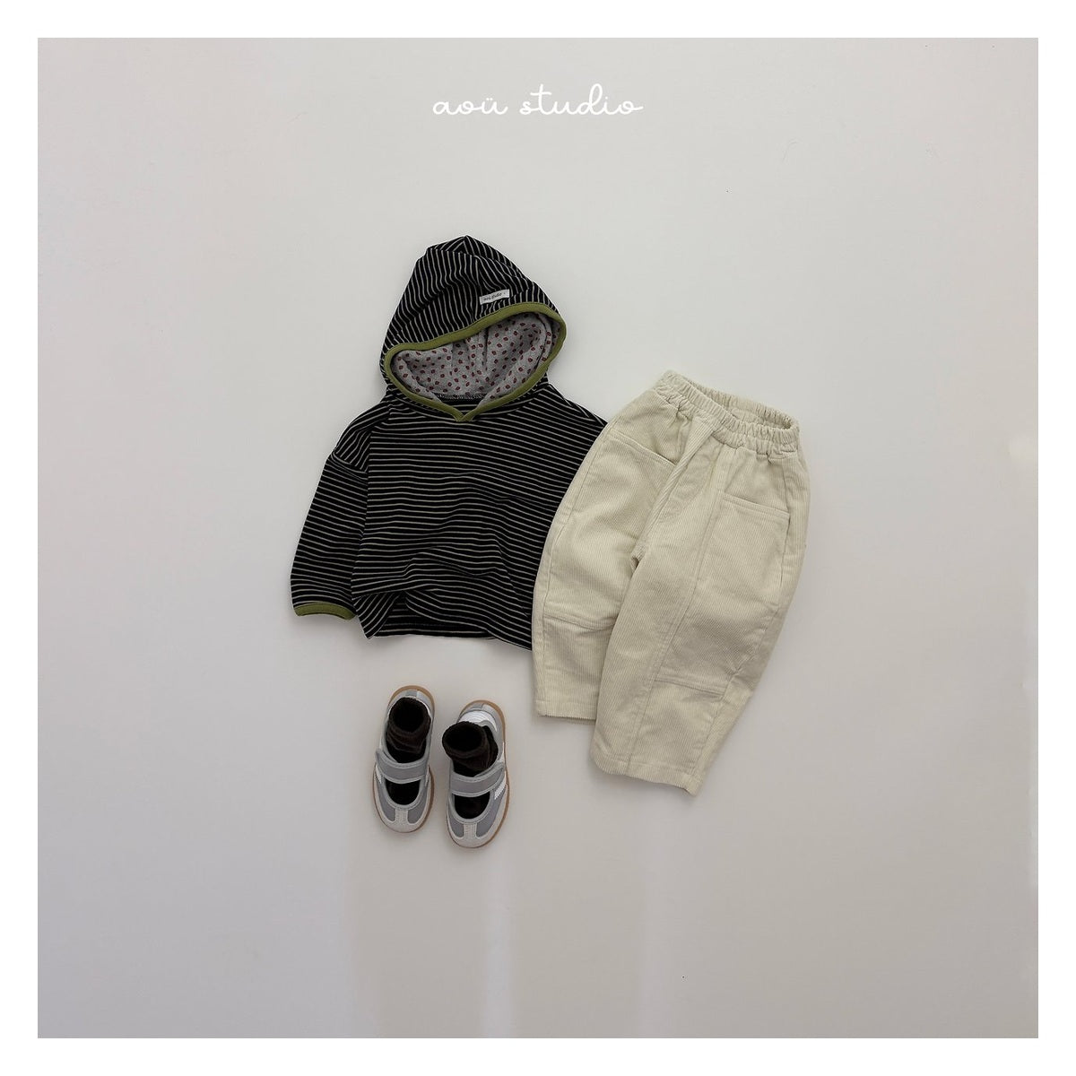 aou studio バレルパンツ