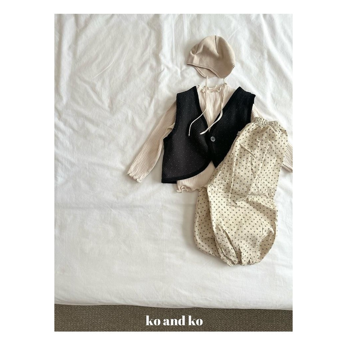 Ko and Ko リブTシャツ
