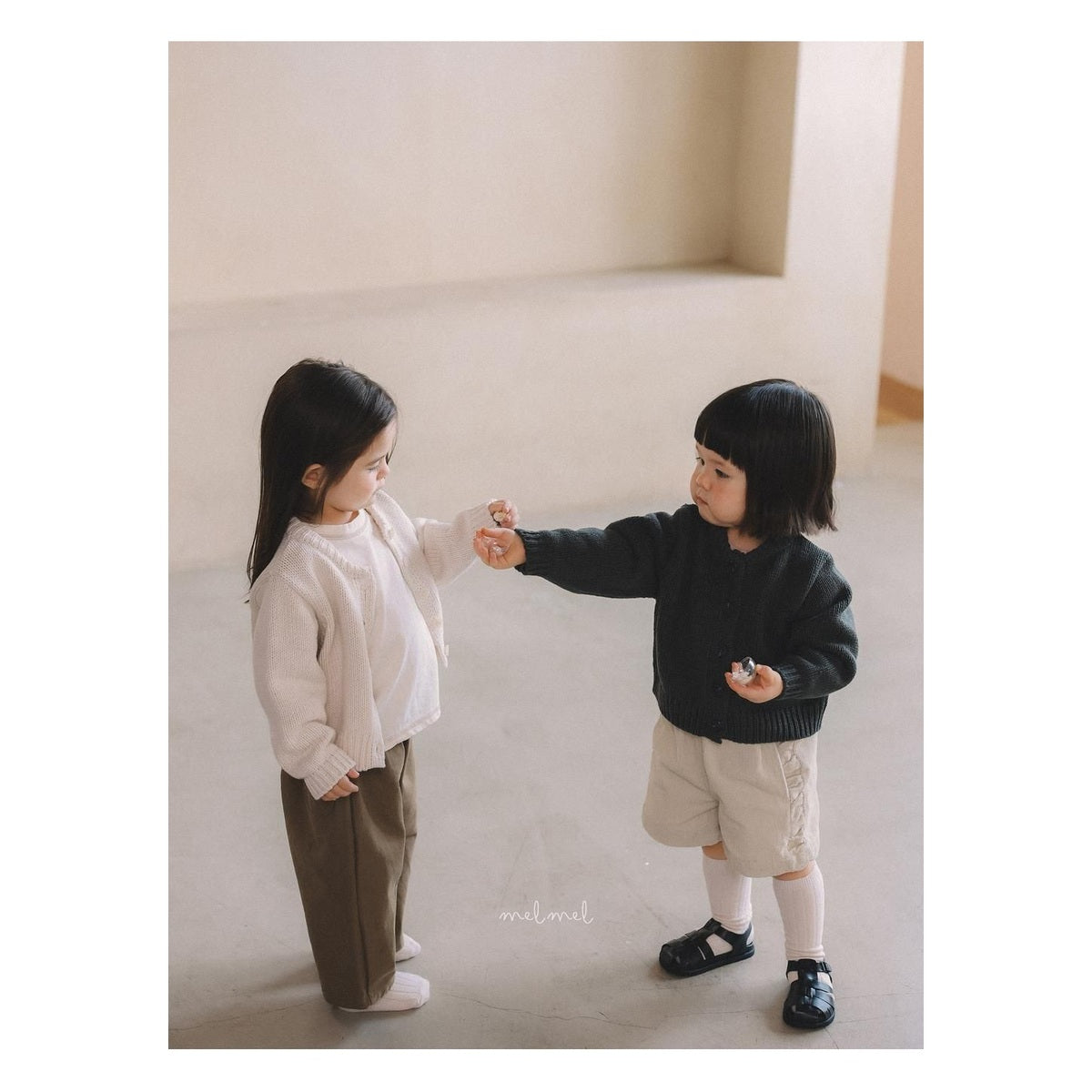 melmel コーデュロイショートパンツ