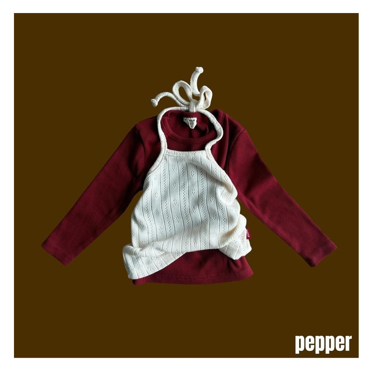 PEPPER ニットアイレットホルターキャミソール