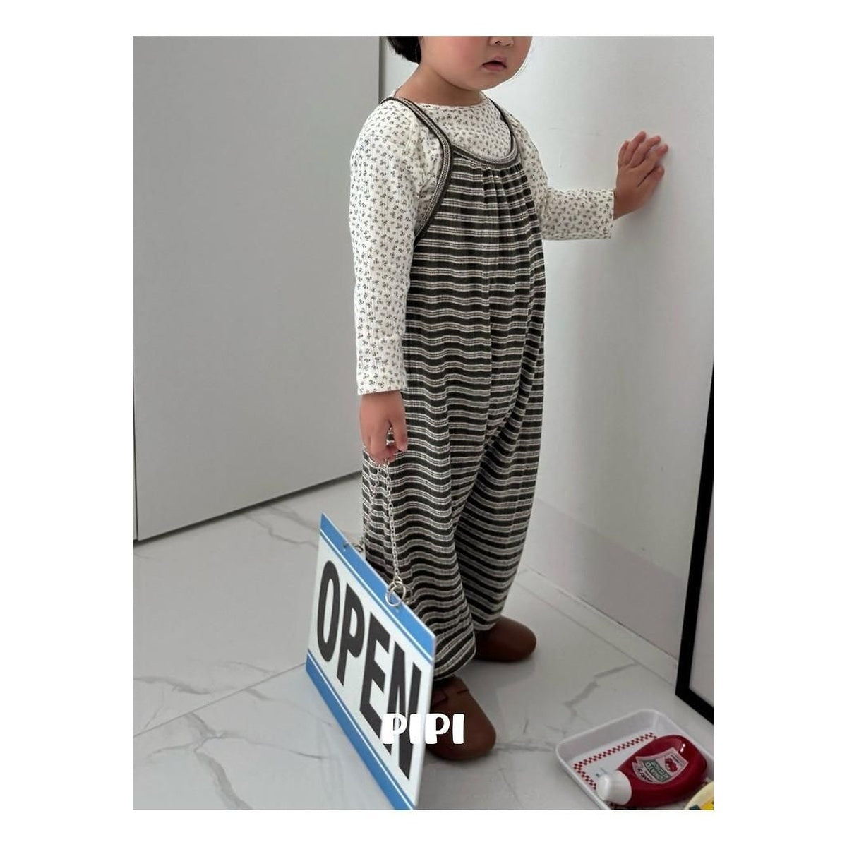 PIPI フラワーTシャツ