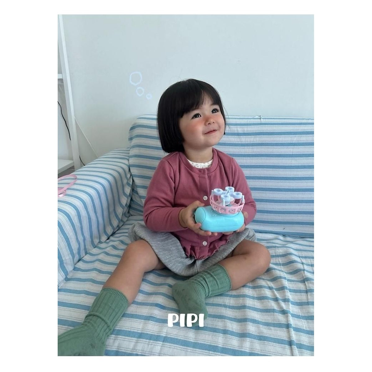 PIPI フリルカーディガン