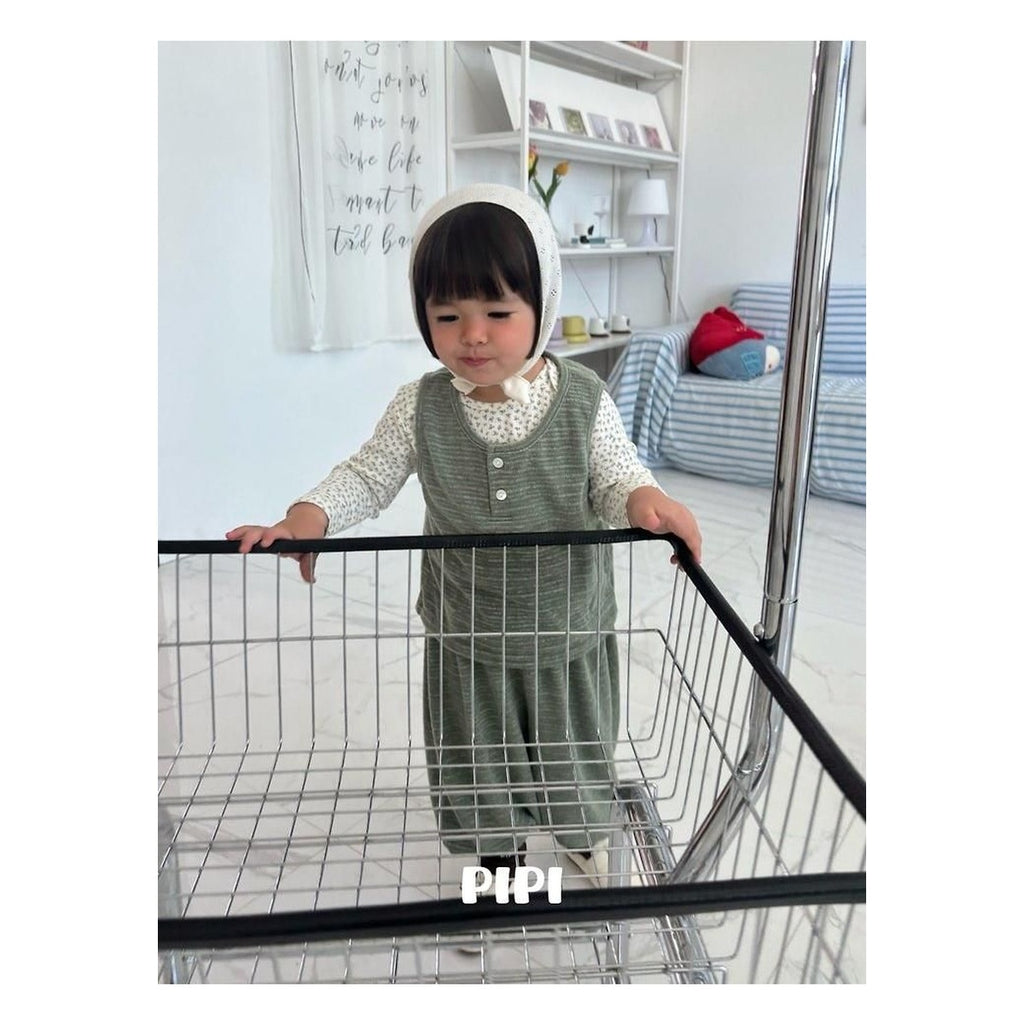 PIPI マフラー FREE