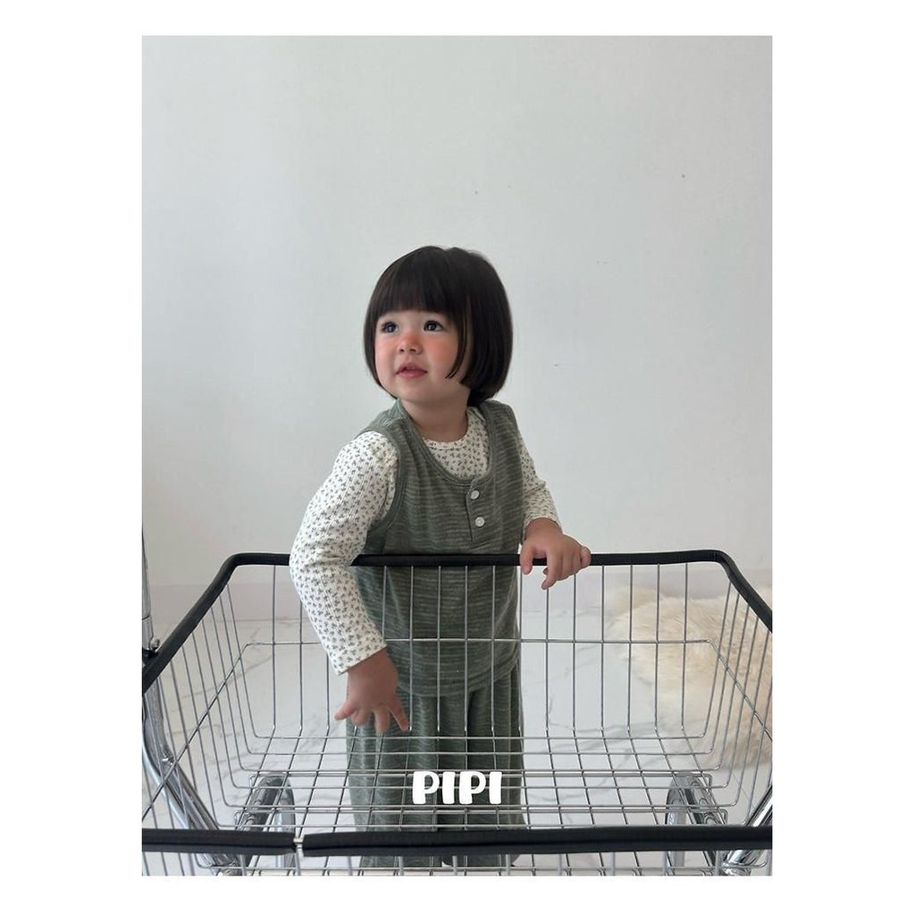 PIPI マフラー FREE