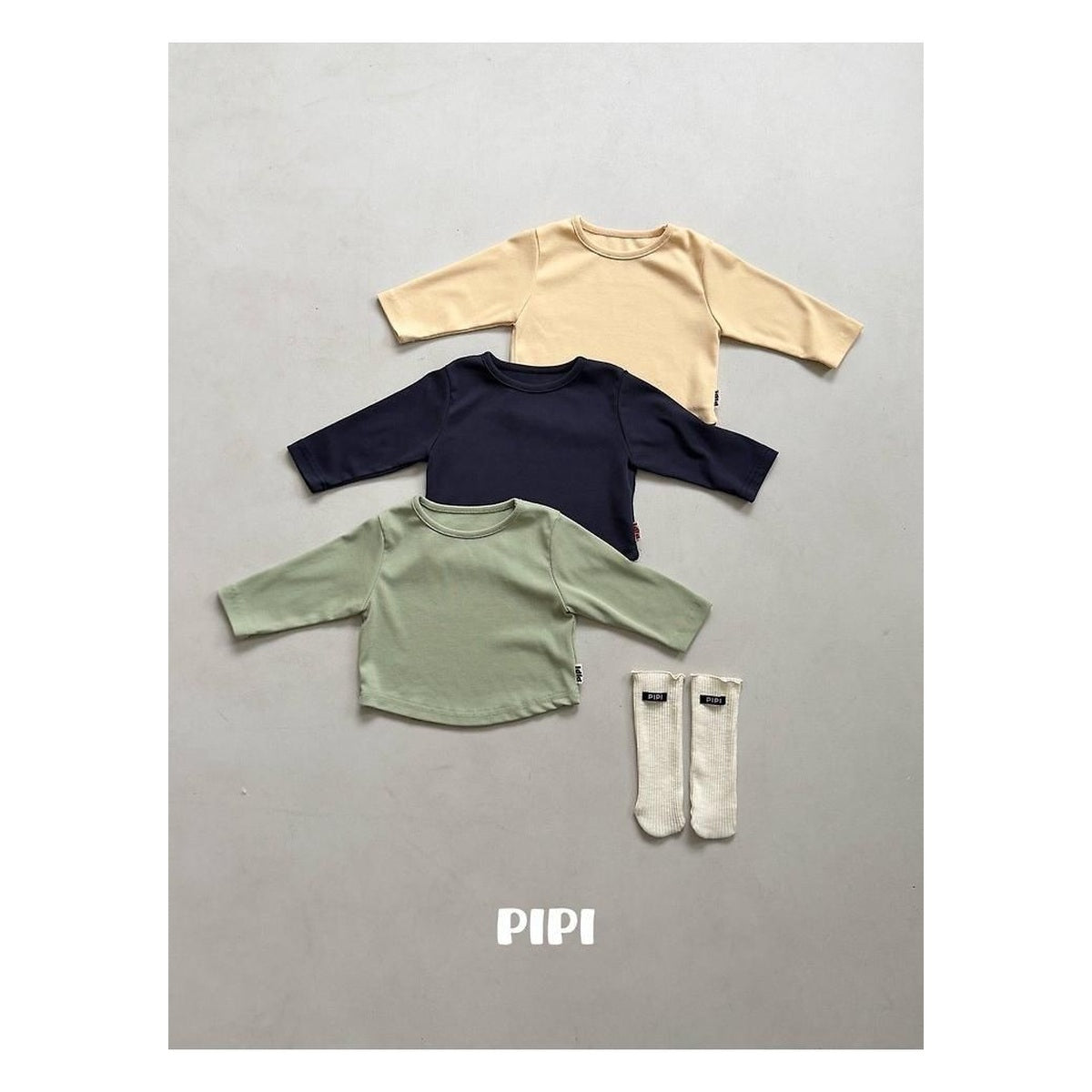 PIPI ラウンドラップTシャツ