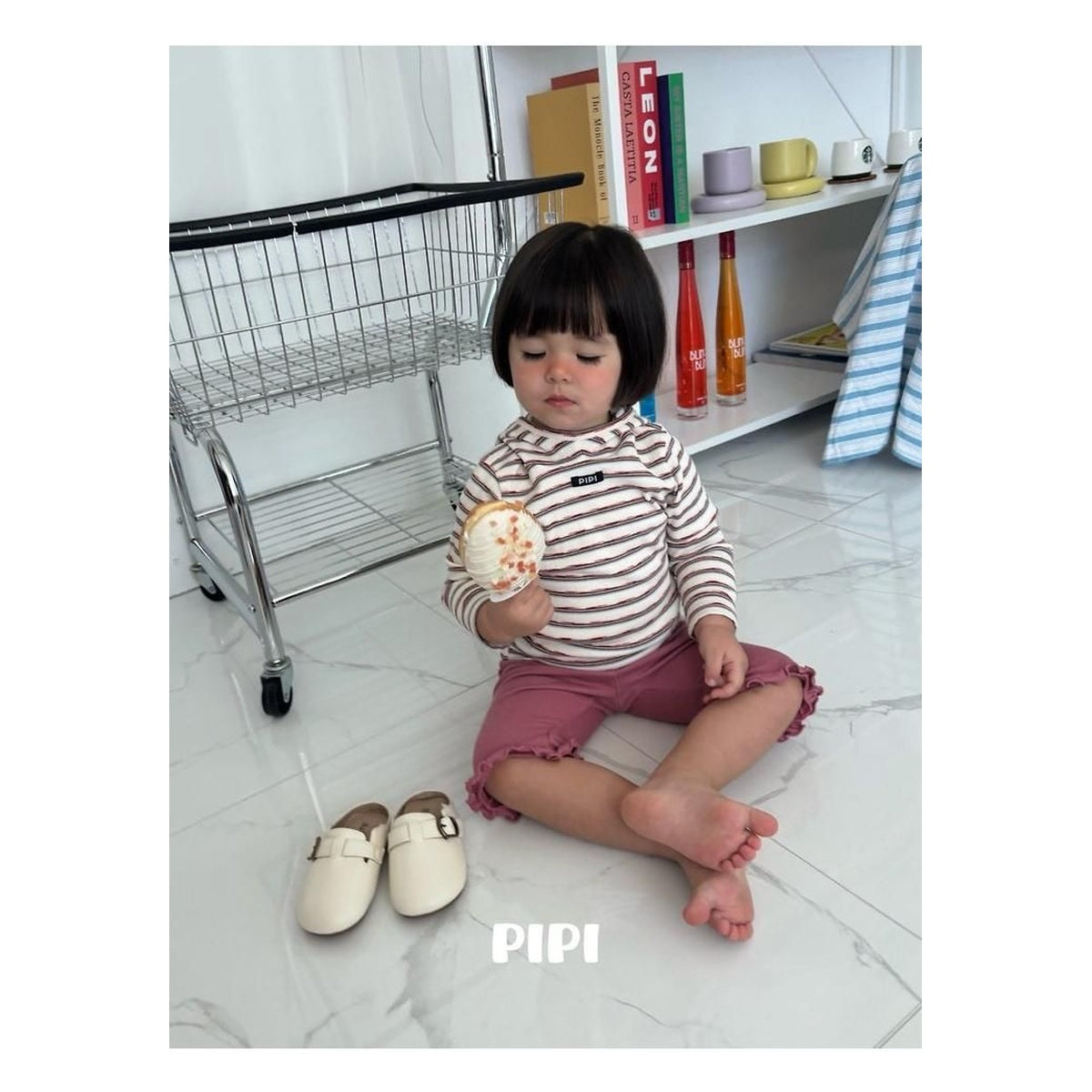 PIPI フリル8分丈パンツ