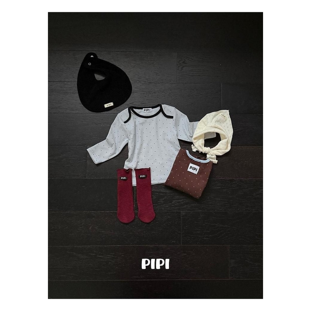 PIPI ドットTシャツ