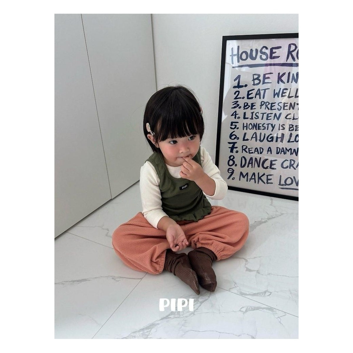 PIPI フリルタンクトップ