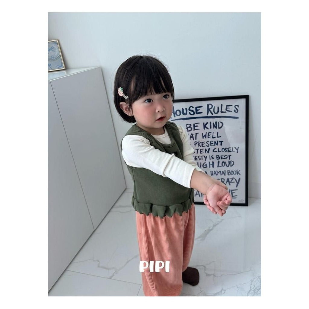 PIPI フリルタンクトップ
